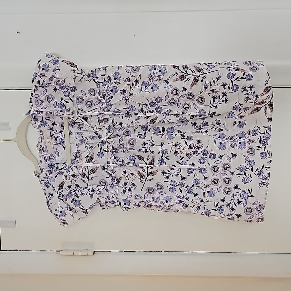 LOFT Summer Flowers Ruffle Top